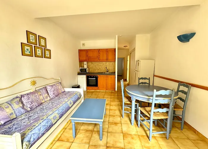 Residence Hoteliere Le Provencal A Giens - Bord De Mer